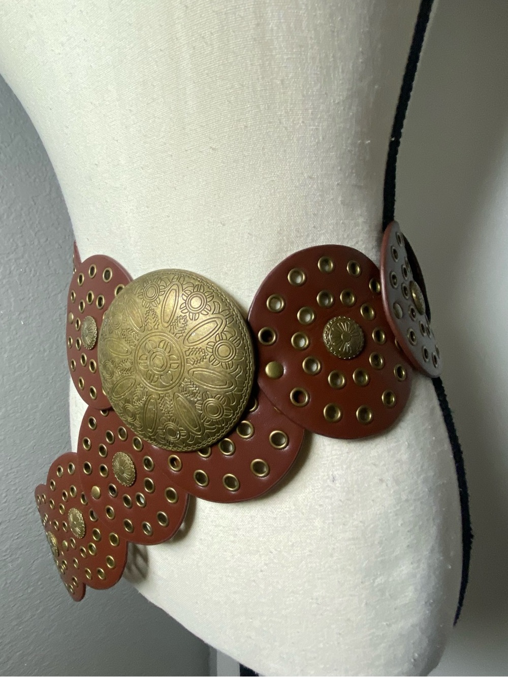 Y2K Brown & Bronze Oversized Sun Disk Waist Belt One Size - Picture 3 of 5